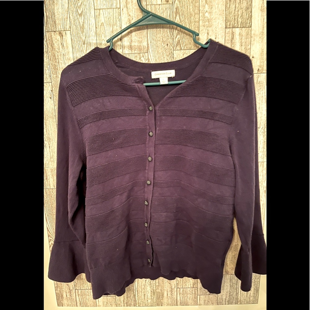 Dark blue cardigan in good shape